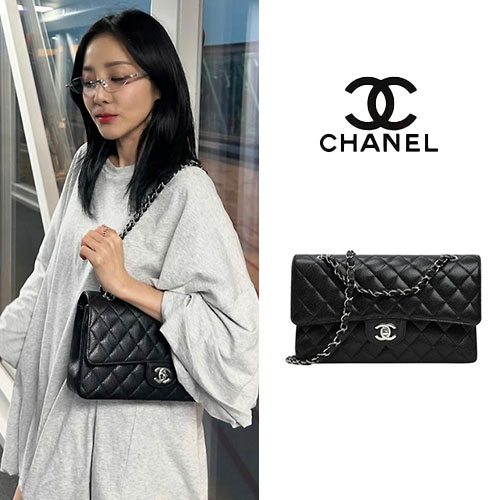 산다라박 샤넬 클래식 미듐 블랙 은장 캐비어 백 - 허시백 가방